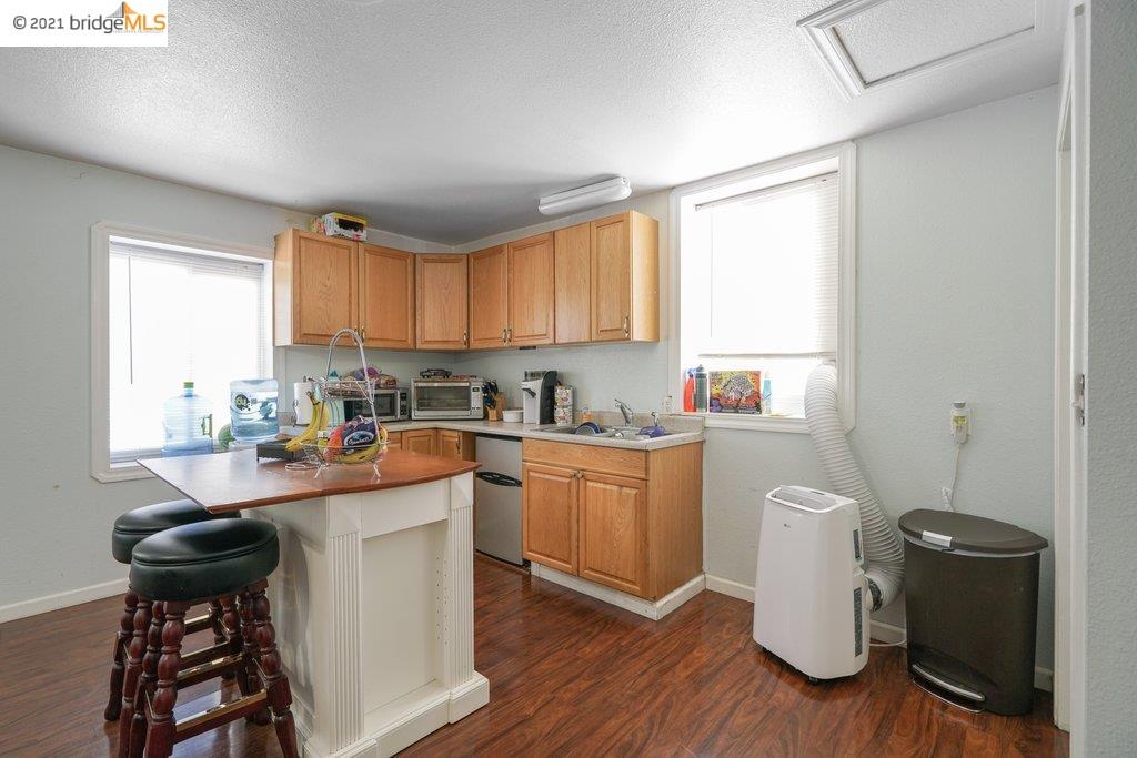 561 1St St, BRENTWOOD, California 94513, ,Comm Business Opportunity,For Sale,1St St,40967500