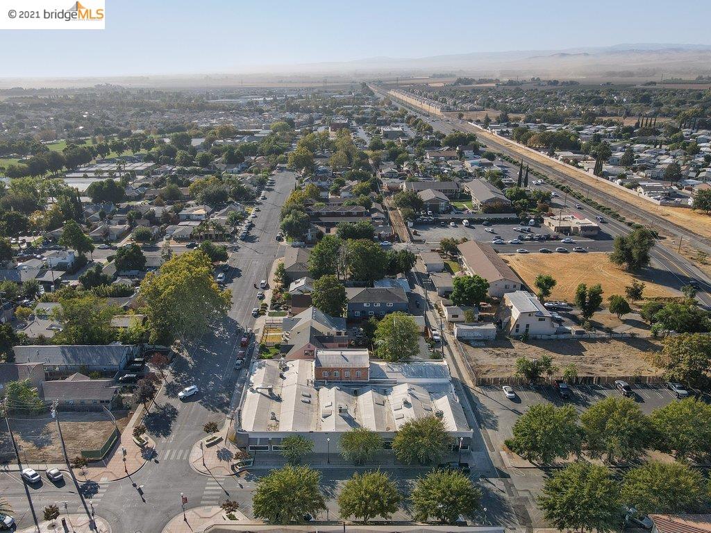 561 1St St, BRENTWOOD, California 94513, ,Comm Business Opportunity,For Sale,1St St,40967500