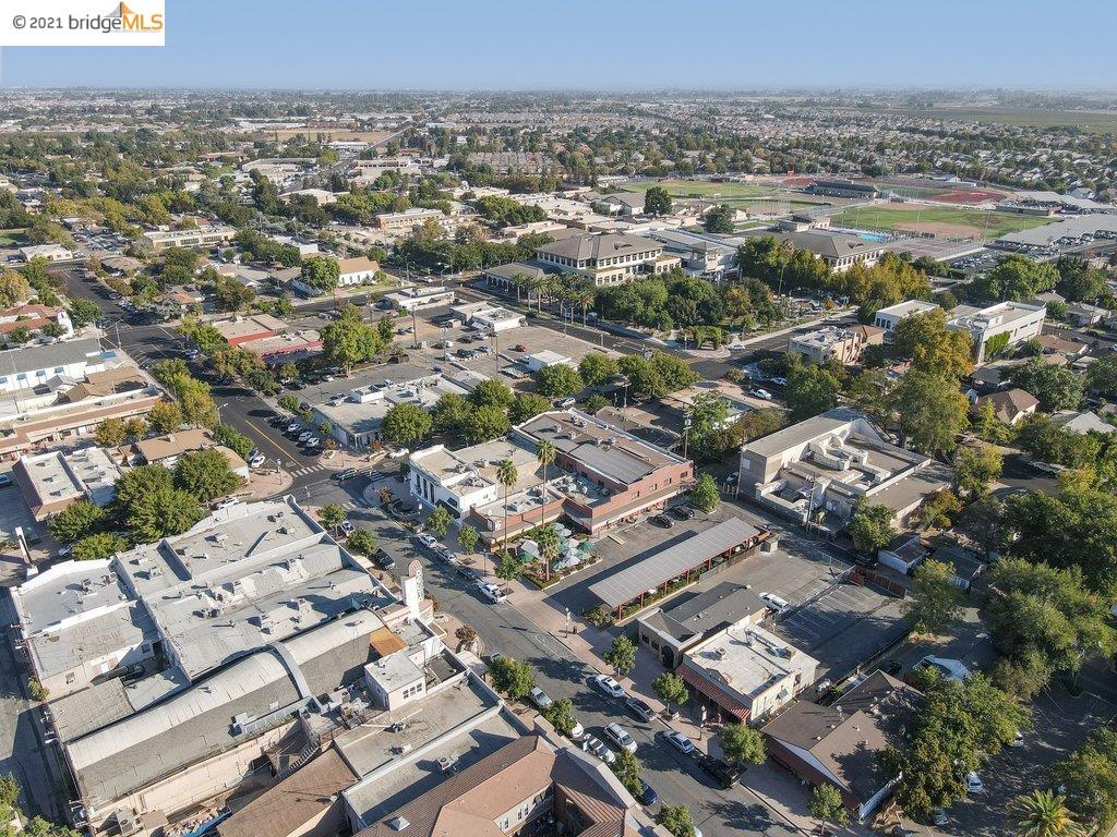 234 Oak St, BRENTWOOD, California 94513, ,Comm Industrial For Sale,For Sale,Oak St,40967512