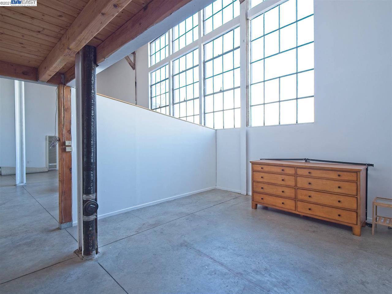 1920 Union, OAKLAND, California 94607, ,Comm Industrial For Sale,For Sale,Union,40967703