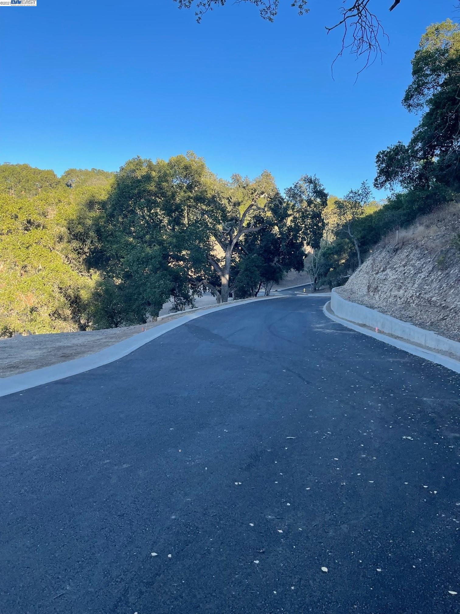 15415 Santella Dr, LOS GATOS, California 95032, ,Lots And Land,For Sale,Santella Dr,40968406