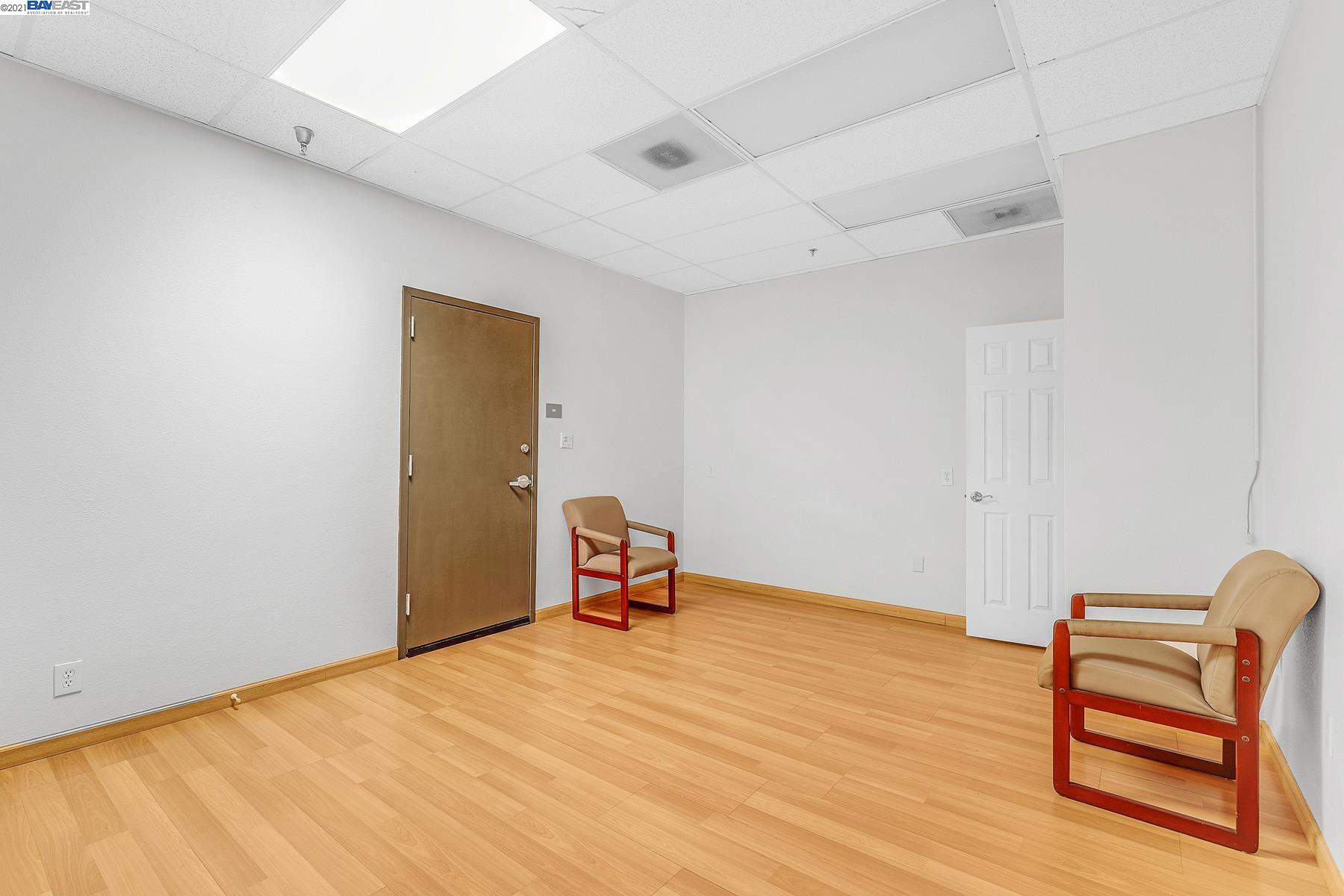 433 Estudillo Ave Suite 305, SAN LEANDRO, California 94577, ,Comm Industrial For Sale,For Sale,Estudillo Ave Suite 305,40968419