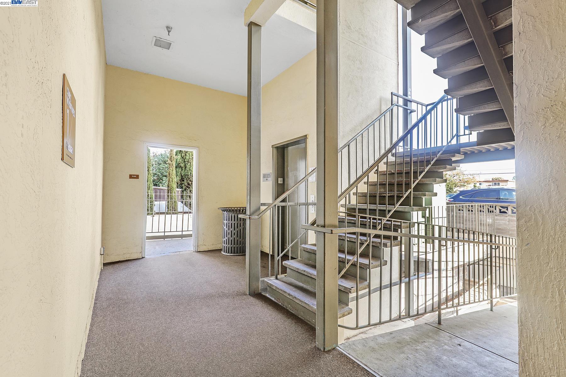 433 Estudillo Ave Suite 305, SAN LEANDRO, California 94577, ,Comm Industrial For Sale,For Sale,Estudillo Ave Suite 305,40968419
