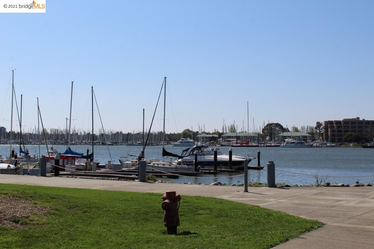 11 embarcadero #210, OAKLAND, California 94607, ,Comm Industrial For Lease,For Rent,embarcadero #210,40968420