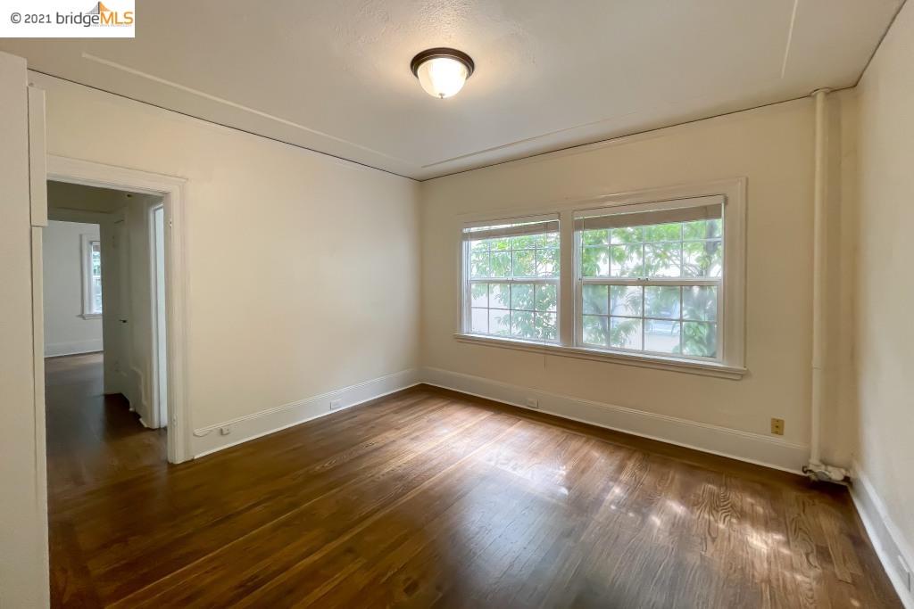 1000 33rd St, OAKLAND, California 94610, ,Comm Ri Multi-units 5+,For Sale,33rd St,40968845