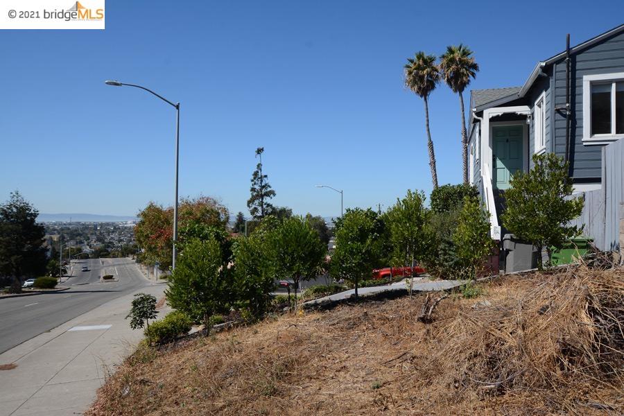Burr St, OAKLAND, California 94621, ,Lots And Land,For Sale,Burr St,40968953