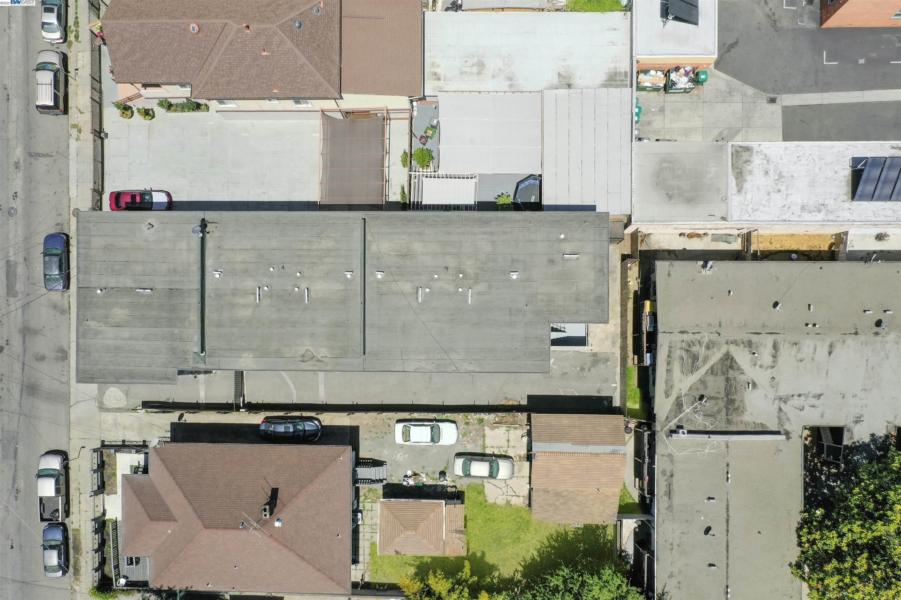 1654 25Th Ave, OAKLAND, California 94601, ,Comm Ri Multi-units 5+,For Sale,25Th Ave,40969556