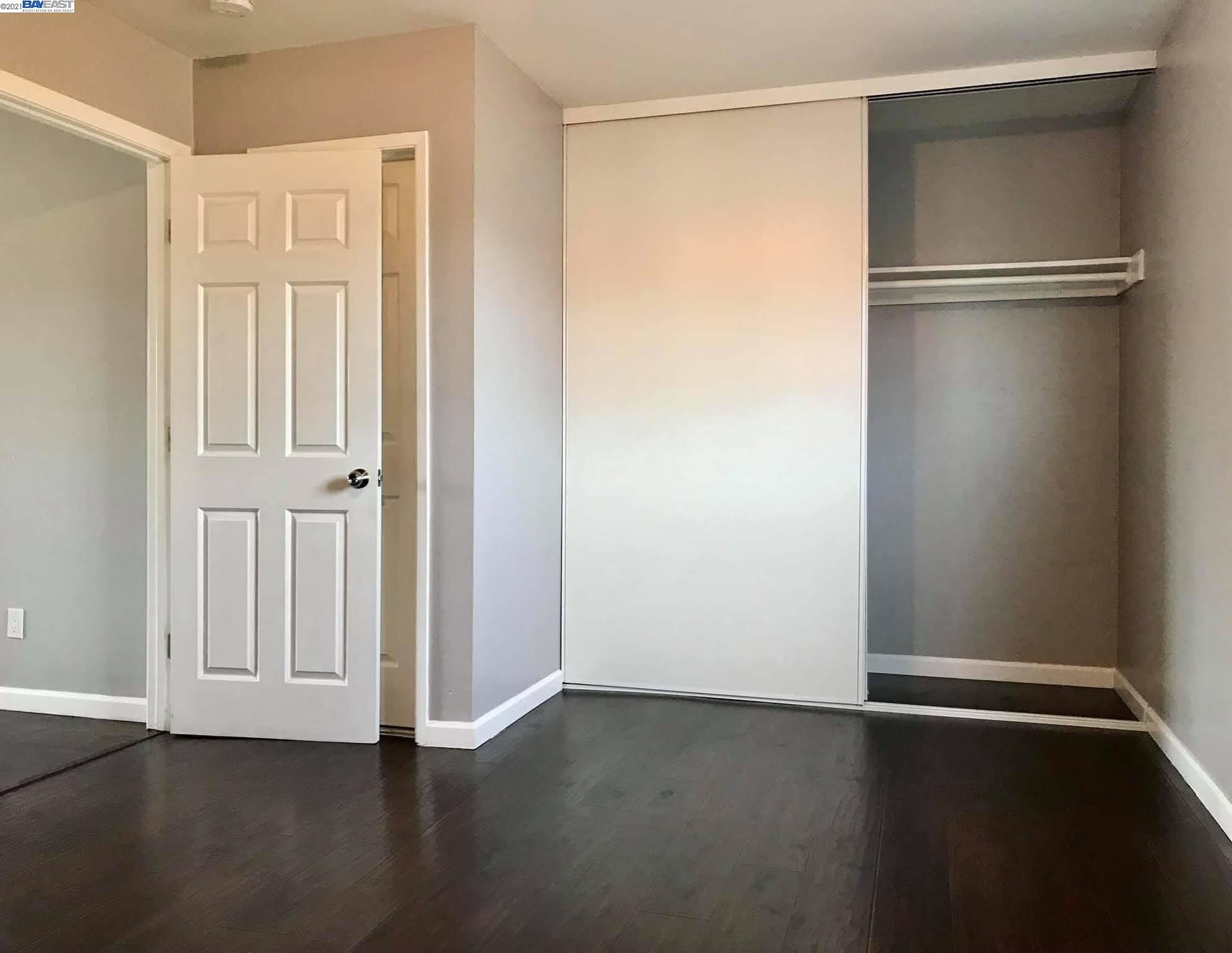1654 25Th Ave, OAKLAND, California 94601, ,Comm Ri Multi-units 5+,For Sale,25Th Ave,40969556