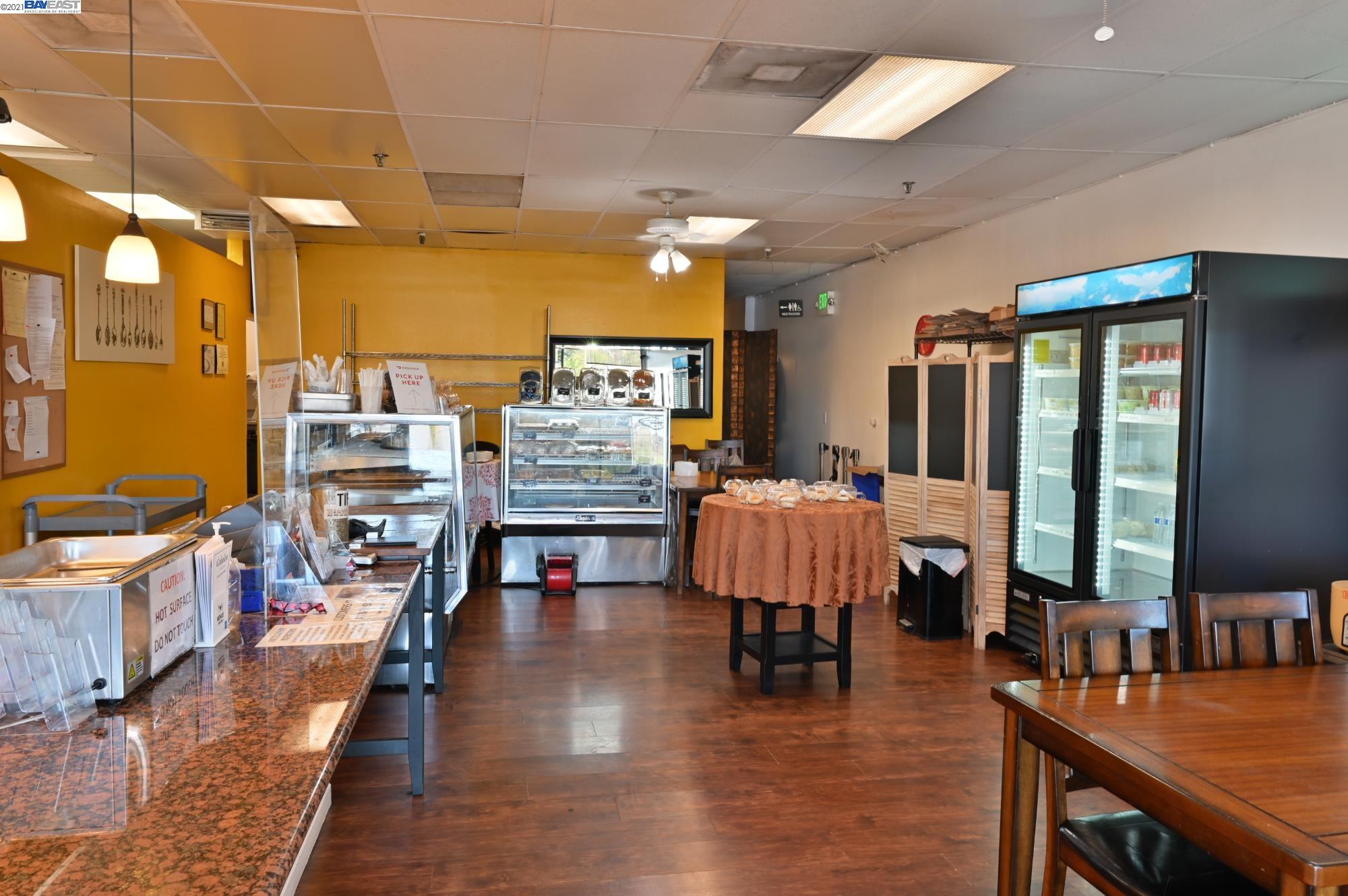 5201 Sonoma Blvd #3, VALLEJO, California 94589, ,Comm Business Opportunity,For Sale,Sonoma Blvd #3,40969346