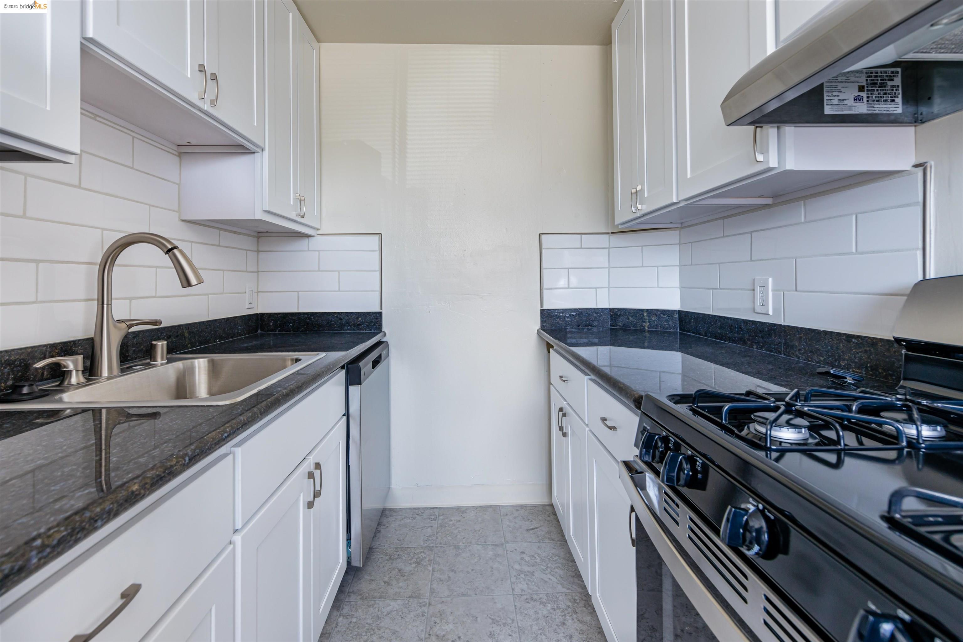 206 Mather St, OAKLAND, California 94611, ,Comm Ri Multi-units 5+,For Sale,Mather St,40969839