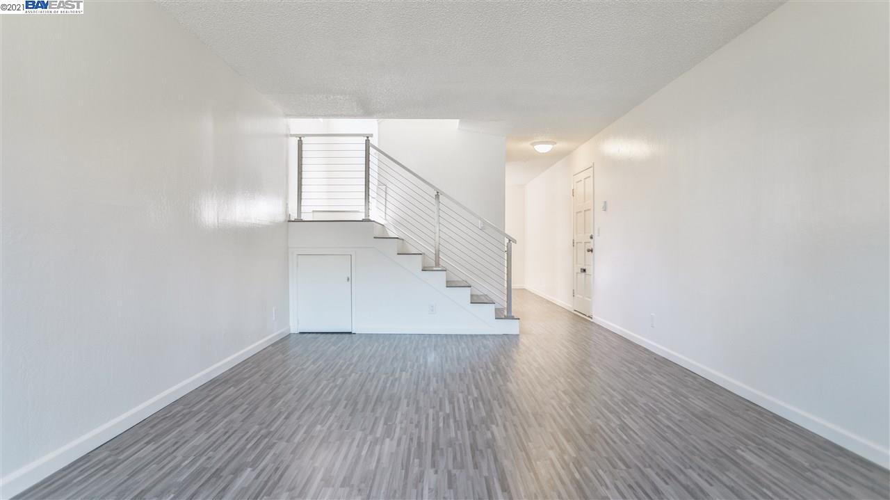 1332 Palos Verdes Dr, SAN MATEO, California 94403, ,Comm Ri Multi-units 5+,For Sale,Palos Verdes Dr,40970560