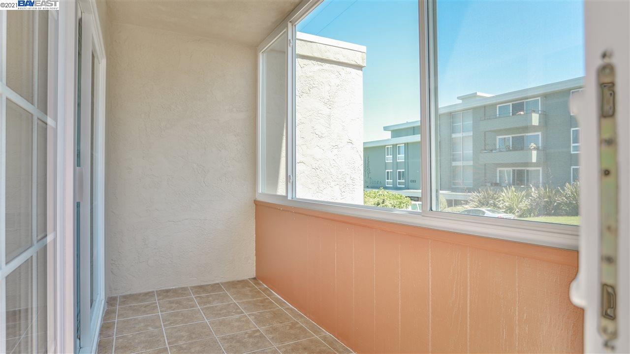 1332 Palos Verdes Dr, SAN MATEO, California 94403, ,Comm Ri Multi-units 5+,For Sale,Palos Verdes Dr,40970560
