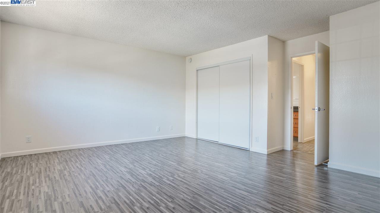1332 Palos Verdes Dr, SAN MATEO, California 94403, ,Comm Ri Multi-units 5+,For Sale,Palos Verdes Dr,40970560