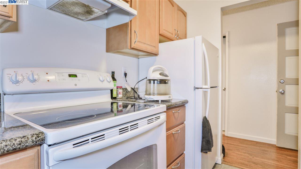 1332 Palos Verdes Dr, SAN MATEO, California 94403, ,Comm Ri Multi-units 5+,For Sale,Palos Verdes Dr,40970560