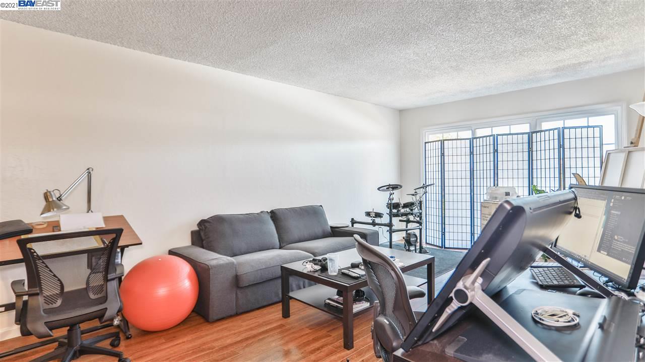 1332 Palos Verdes Dr, SAN MATEO, California 94403, ,Comm Ri Multi-units 5+,For Sale,Palos Verdes Dr,40970560