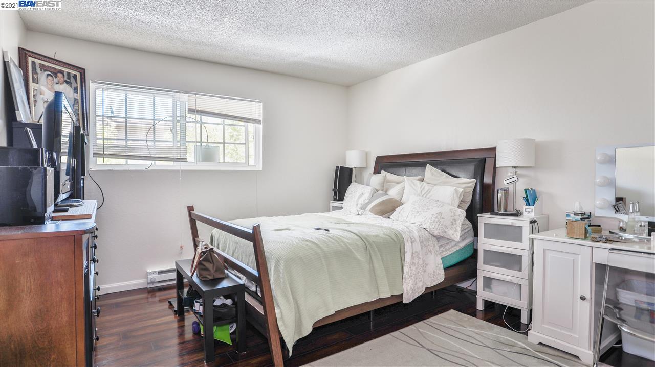 1332 Palos Verdes Dr, SAN MATEO, California 94403, ,Comm Ri Multi-units 5+,For Sale,Palos Verdes Dr,40970560