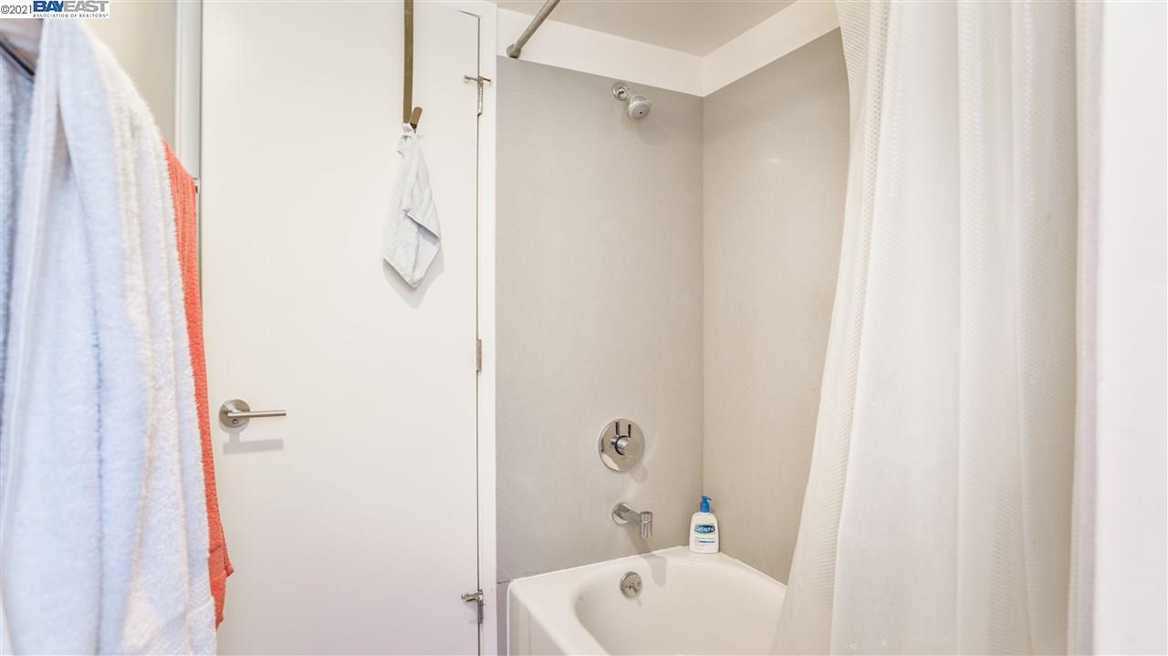 1332 Palos Verdes Dr, SAN MATEO, California 94403, ,Comm Ri Multi-units 5+,For Sale,Palos Verdes Dr,40970560