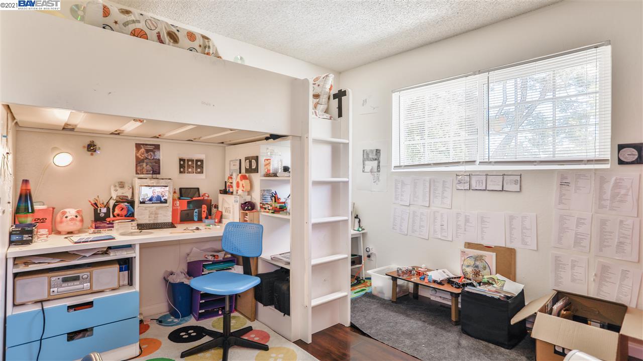 1332 Palos Verdes Dr, SAN MATEO, California 94403, ,Comm Ri Multi-units 5+,For Sale,Palos Verdes Dr,40970560