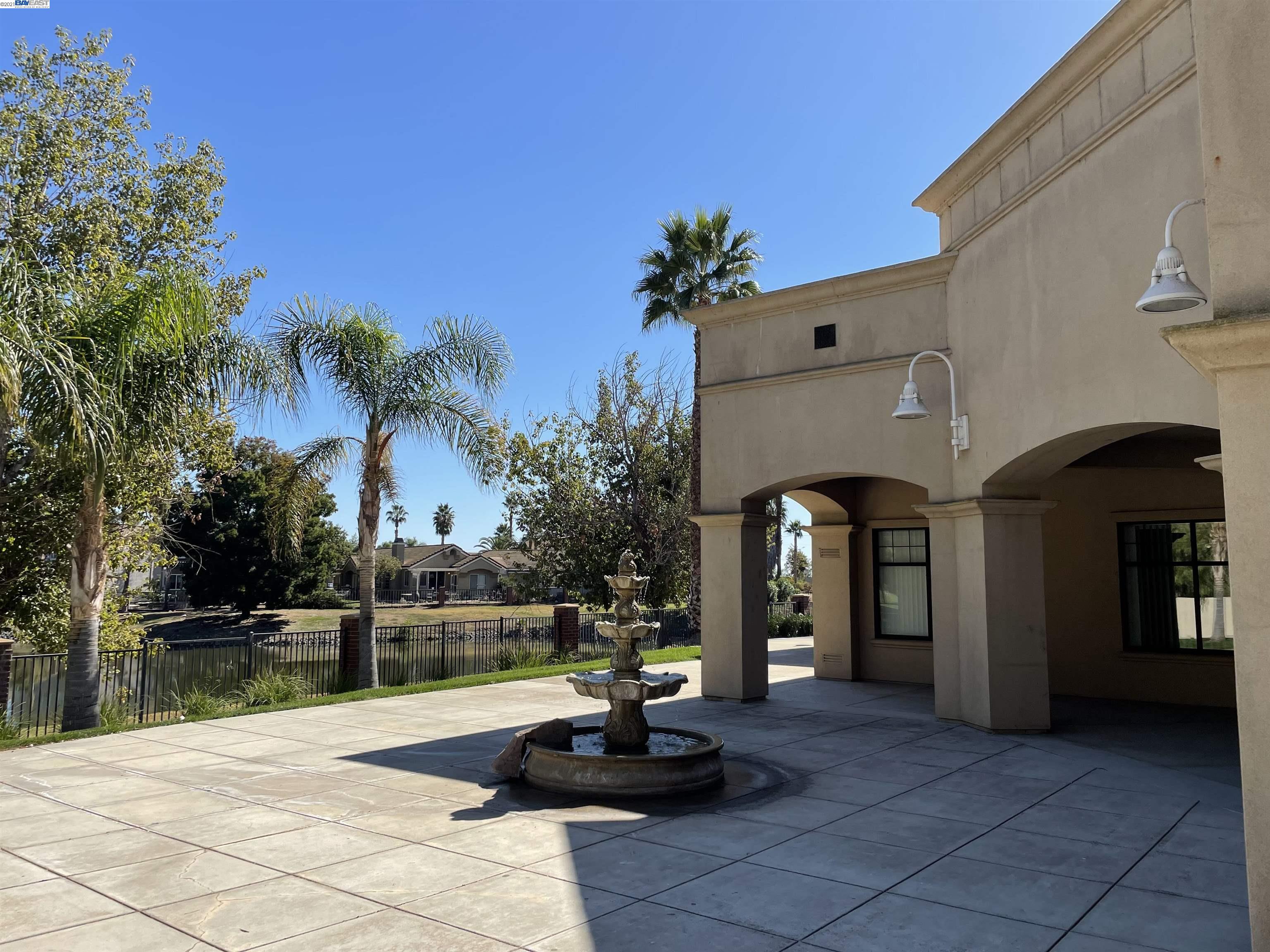 2453 Discovery Bay Blvd #102, DISCOVERY BAY, California 94505, ,Comm Business Opportunity,For Sale,Discovery Bay Blvd #102,40970566