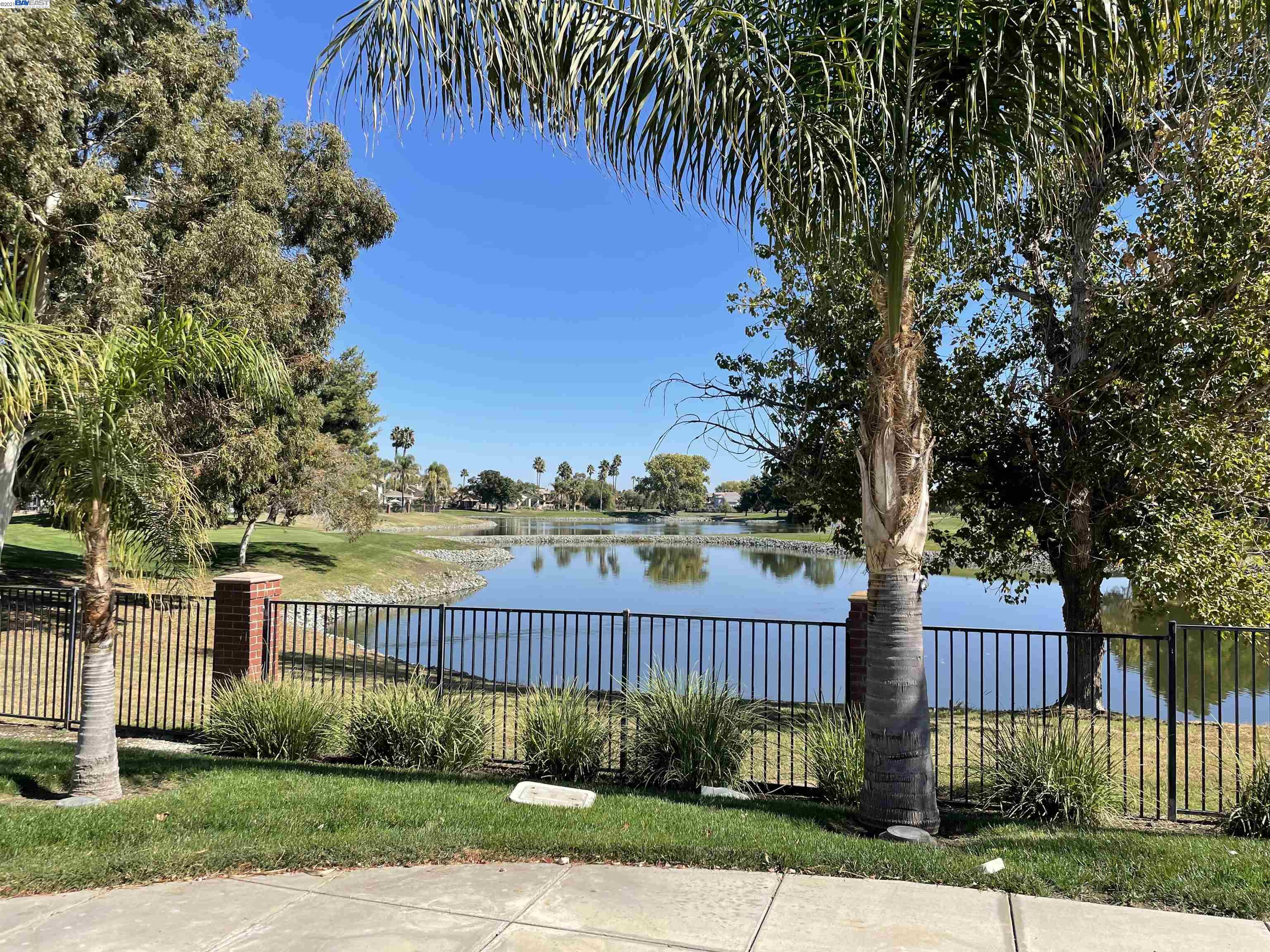 2453 Discovery Bay Blvd #102, DISCOVERY BAY, California 94505, ,Comm Business Opportunity,For Sale,Discovery Bay Blvd #102,40970566