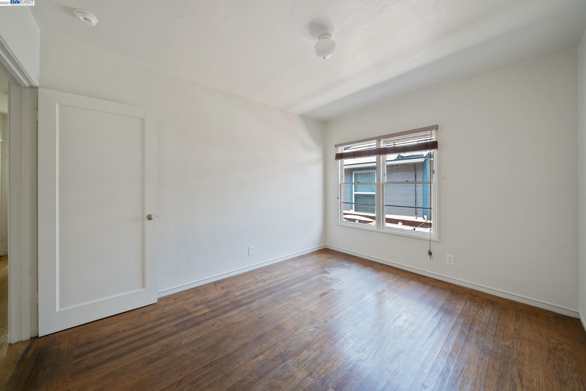 950 Kains Avenue, ALBANY, California 94706, ,Comm Ri Multi-units 5+,For Sale,Kains Avenue,40970788