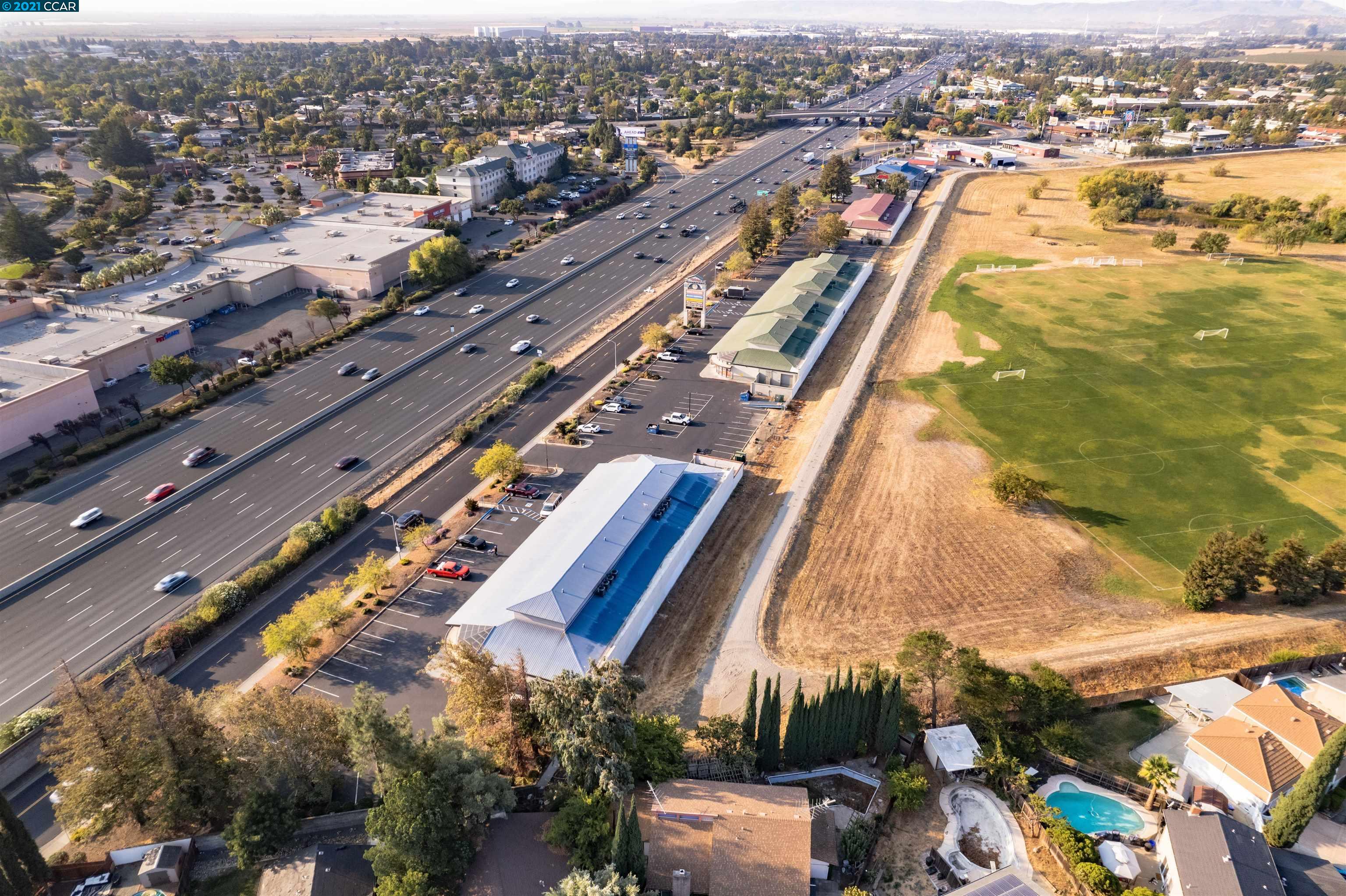 1595 Holiday Lane, FAIRFIELD, California 94533, ,Comm Industrial For Sale,For Sale,Holiday Lane,40970792