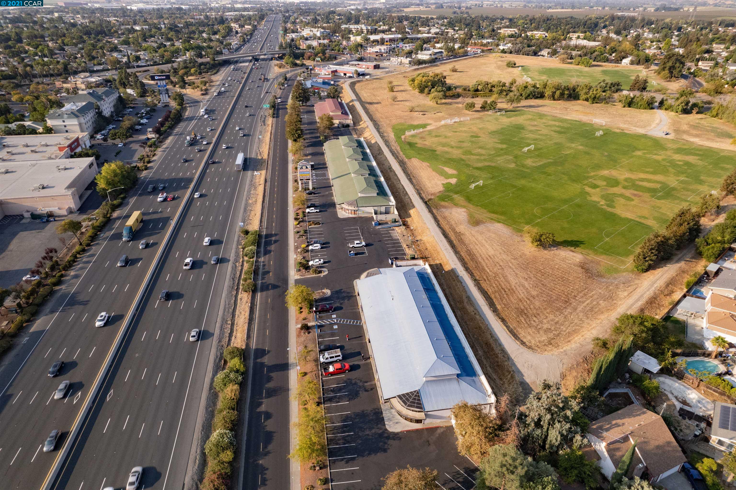 1575+ Holiday Lane, FAIRFIELD, California 94533, ,Comm Industrial For Sale,For Sale,Holiday Lane,40970794