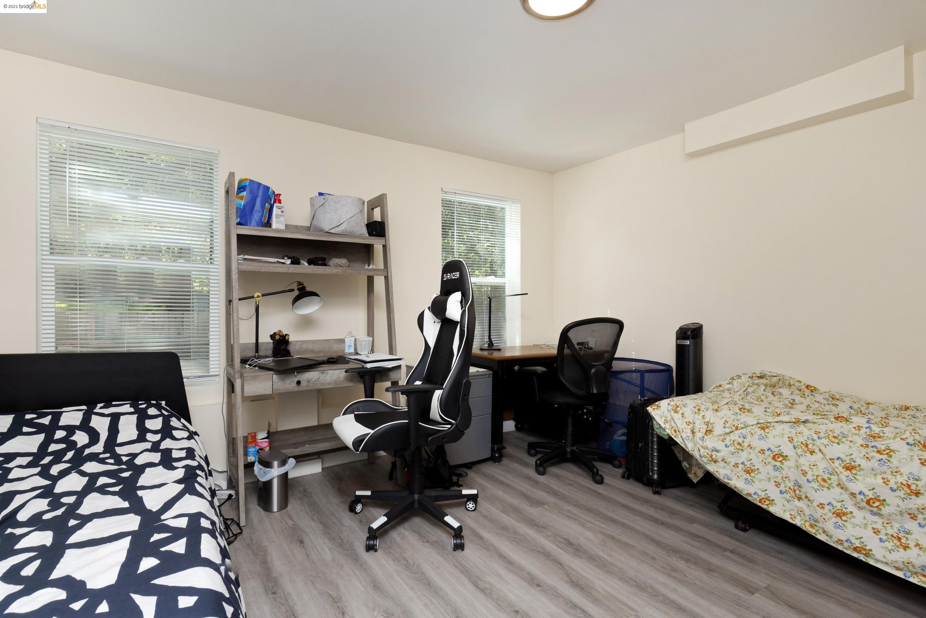 1734 Spruce, BERKELEY, California 94709, ,Comm Ri Multi-units 5+,For Sale,Spruce,40970958