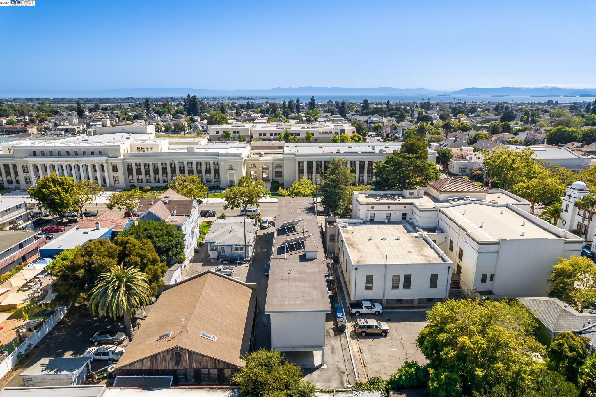 2215 Central Ave, ALAMEDA, California 94501, ,Comm Ri Multi-units 5+,For Sale,Central Ave,40971020