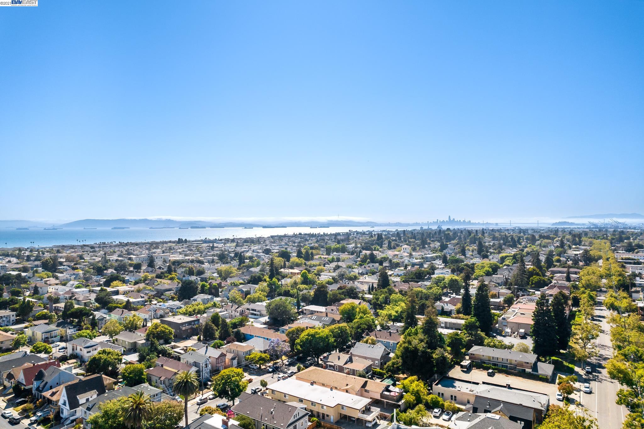 2215 Central Ave, ALAMEDA, California 94501, ,Comm Ri Multi-units 5+,For Sale,Central Ave,40971020