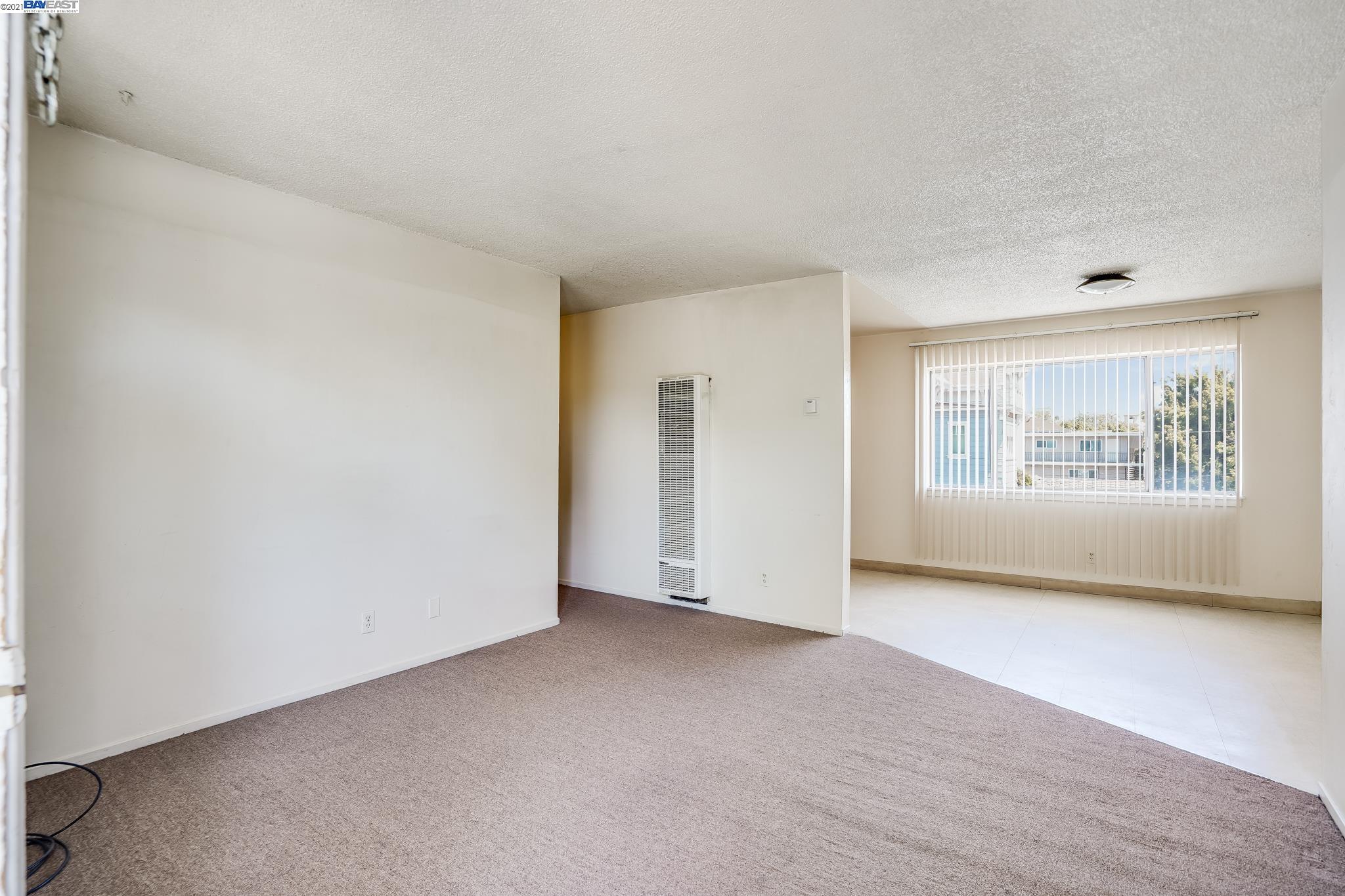2215 Central Ave, ALAMEDA, California 94501, ,Comm Ri Multi-units 5+,For Sale,Central Ave,40971020