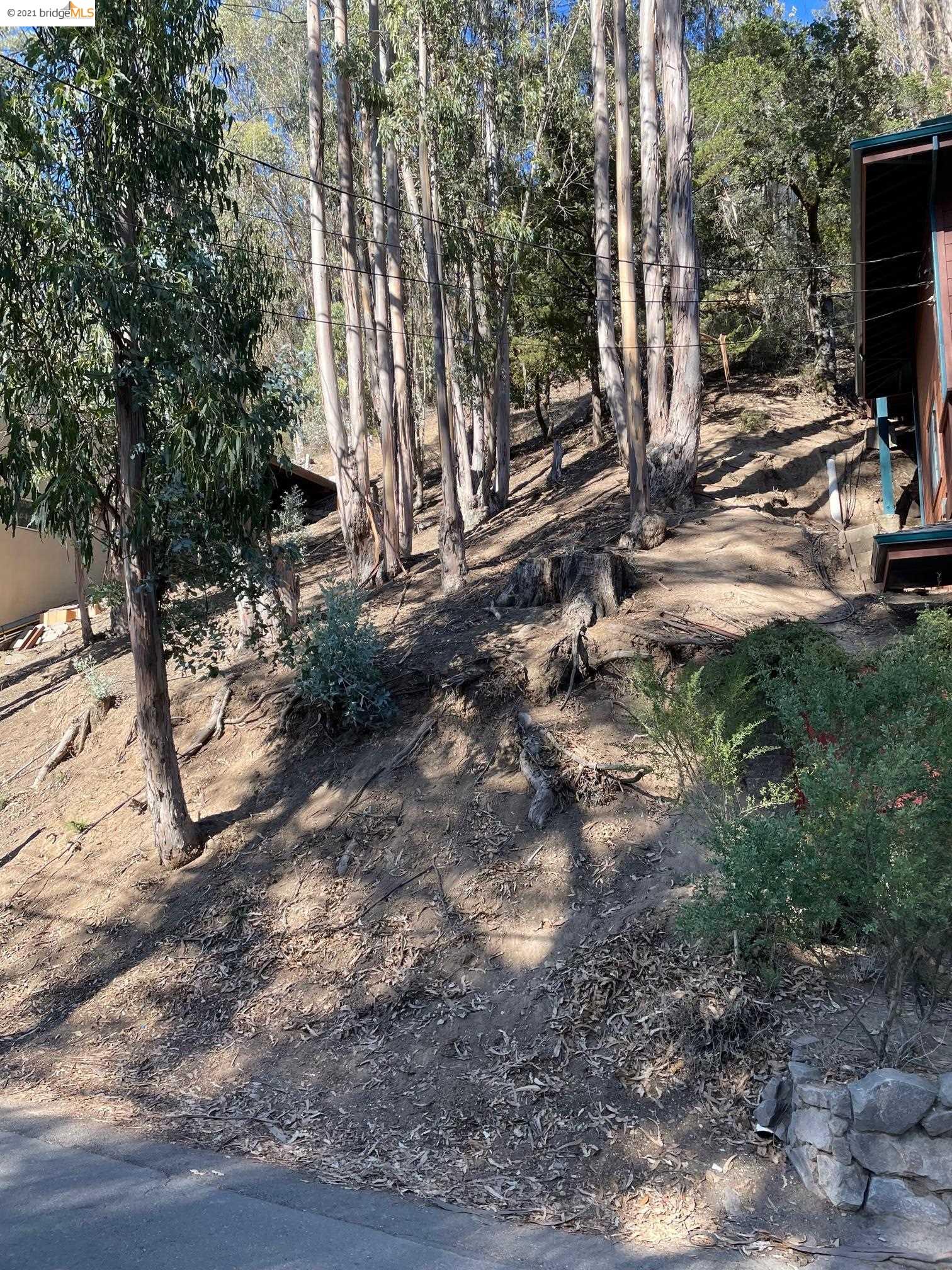 1830 Arrowhead Dr, OAKLAND, California 94611, ,Lots And Land,For Sale,Arrowhead Dr,40970966