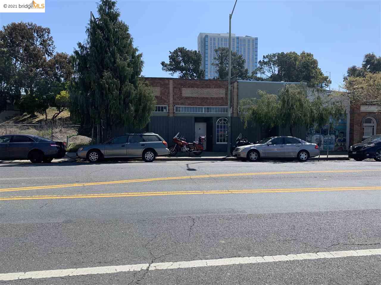 3906 Martin Luther King Jr Way, OAKLAND, California 94609, ,Comm Ri Multi-units 5+,For Sale,Martin Luther King Jr Way,40971225