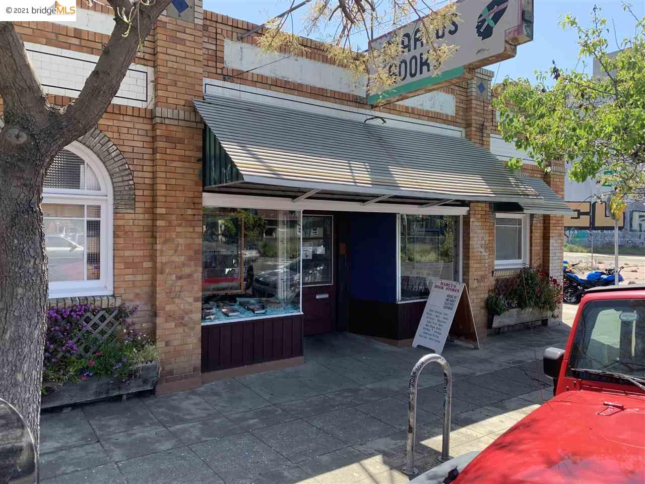 3906 Martin Luther King Jr Way, OAKLAND, California 94609, ,Comm Ri Multi-units 5+,For Sale,Martin Luther King Jr Way,40971225