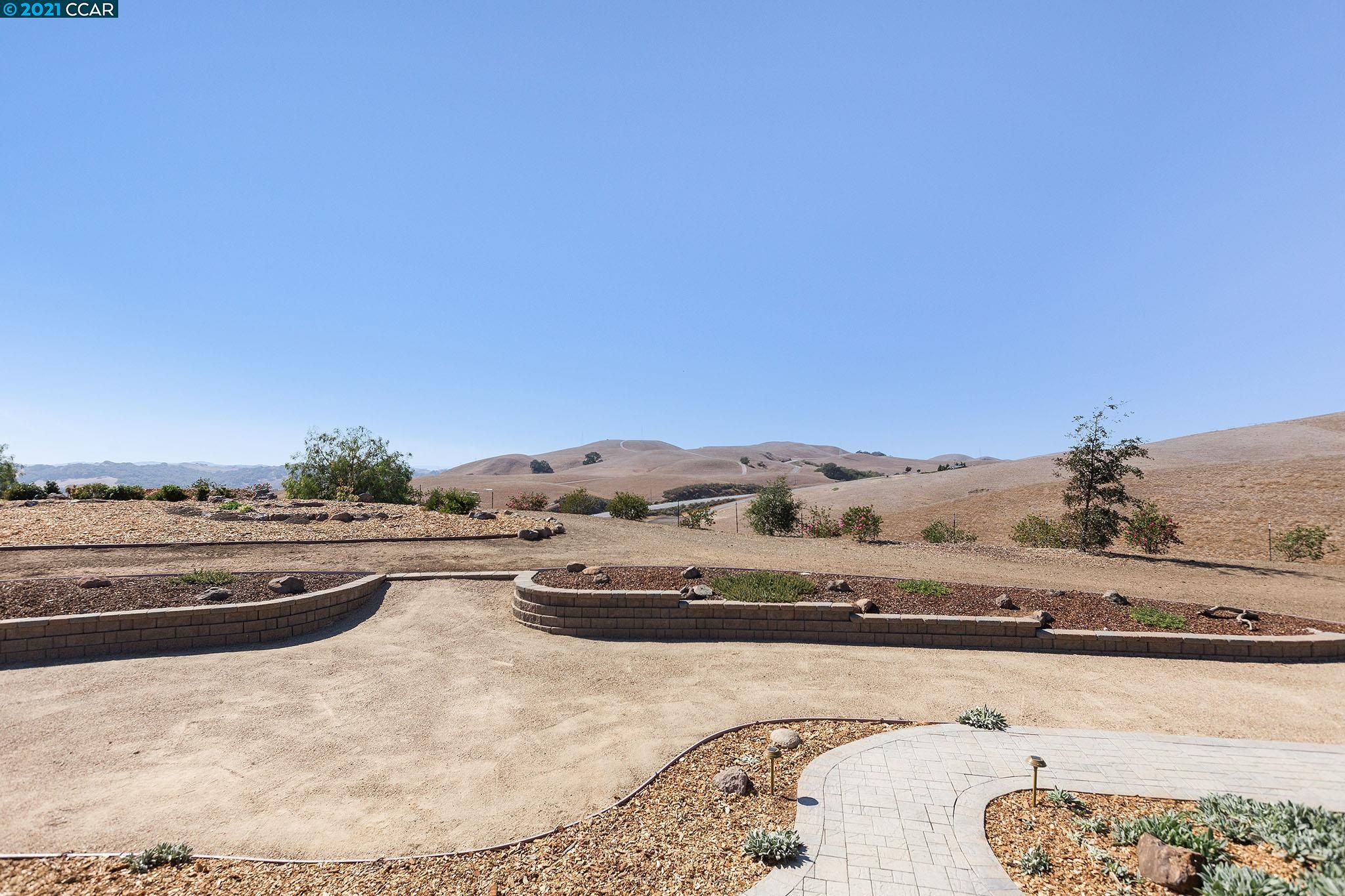 400 Cummings Skyway, CROCKETT, California 94525, ,Lots And Land,For Sale,Cummings Skyway,40971232