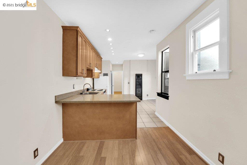 147 Richmond Ave, RICHMOND, California 94801, ,Comm Ri Multi-units 5+,For Sale,Richmond Ave,40971822
