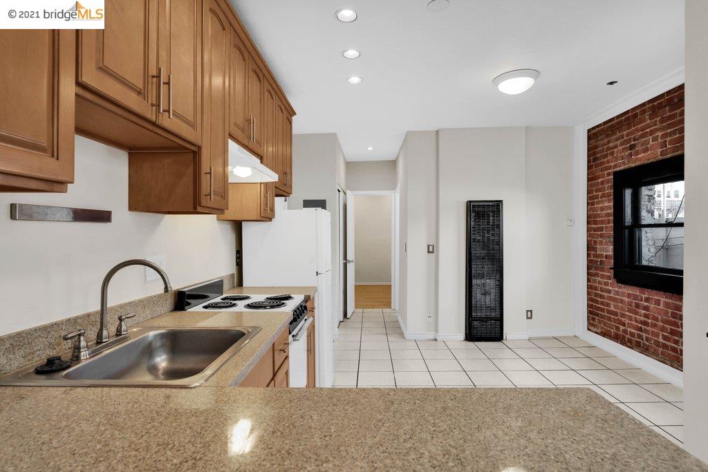 147 Richmond Ave, RICHMOND, California 94801, ,Comm Ri Multi-units 5+,For Sale,Richmond Ave,40971822