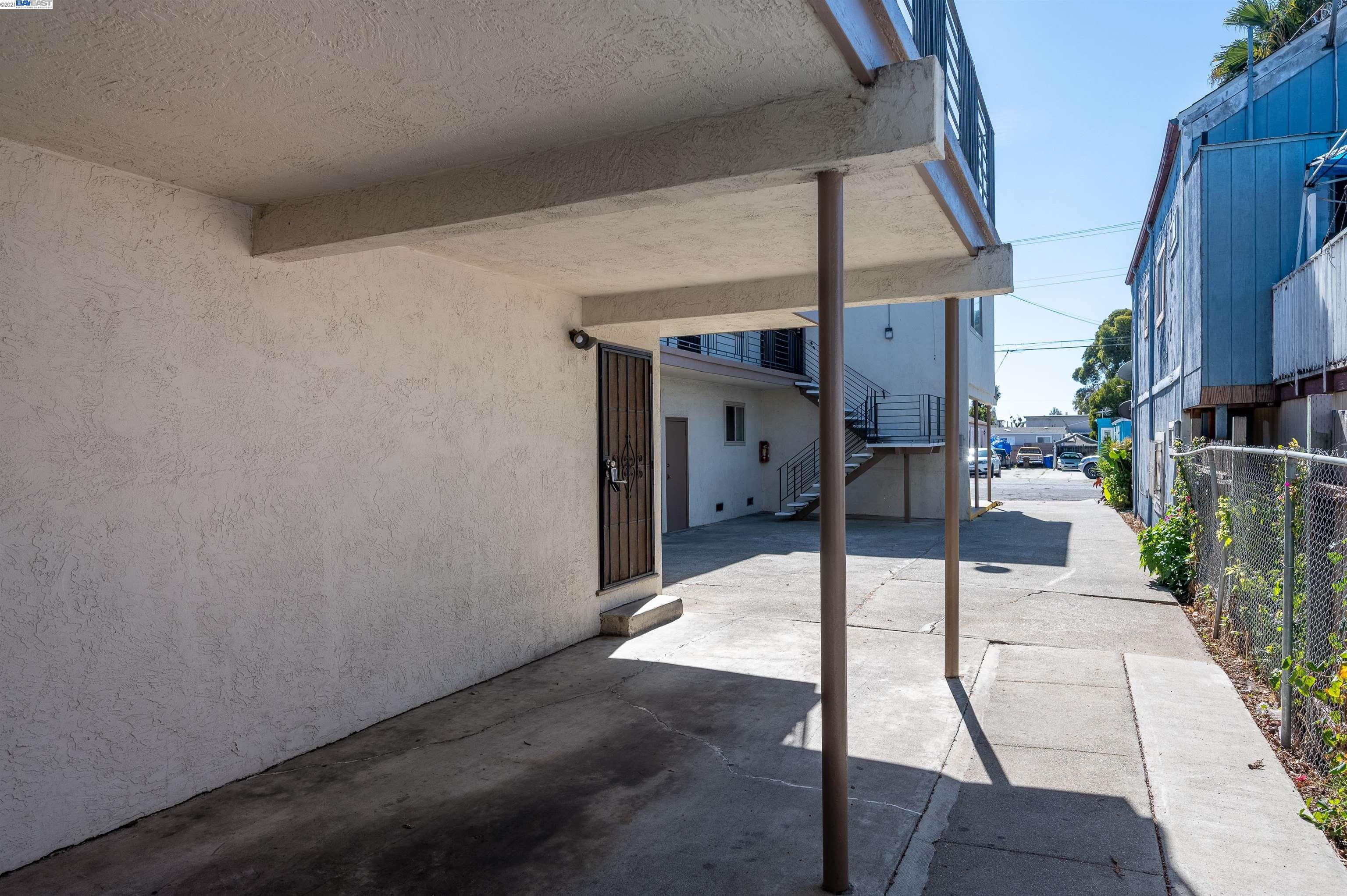 1725 Bissell Ave, RICHMOND, California 94801, ,Comm Ri Multi-units 5+,For Sale,Bissell Ave,40971890