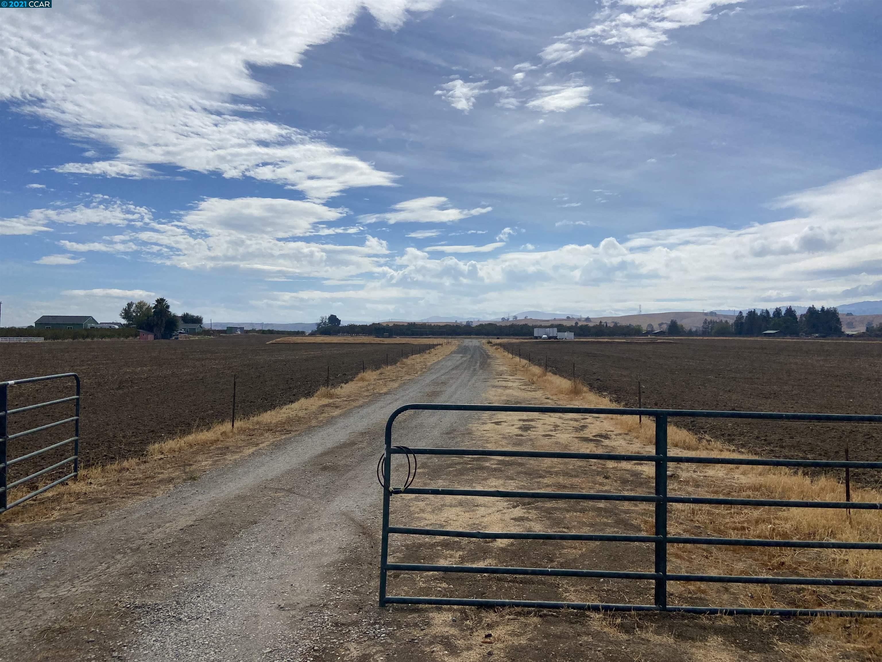 2450 CONCORD AVE., BRENTWOOD, California 94513, ,Lots And Land,For Sale,CONCORD AVE.,40971854