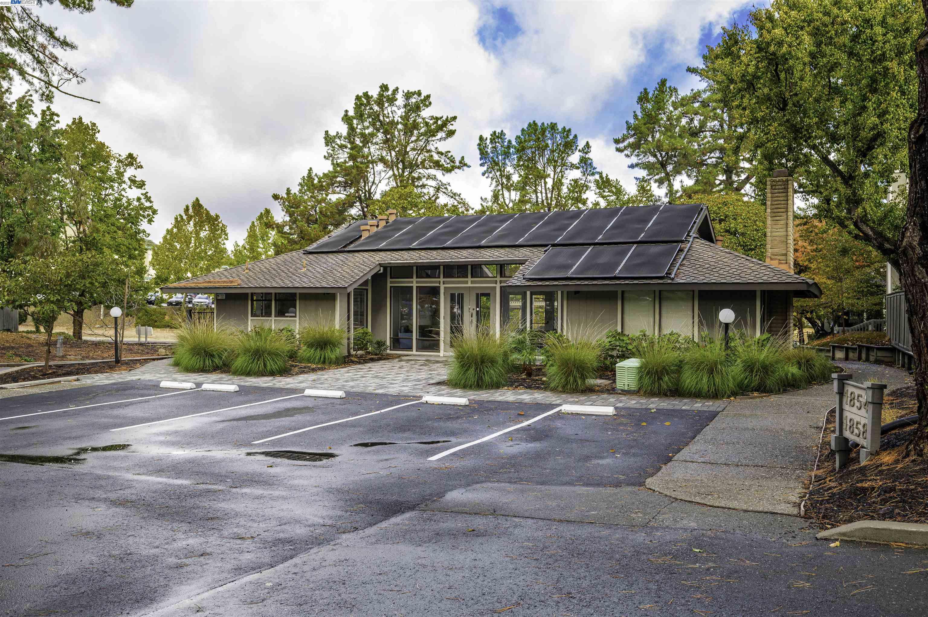 1824 Camino Verde, WALNUT CREEK, California 94597-2266, ,Comm Ri Multi-units 5+,For Sale,Camino Verde,40972218