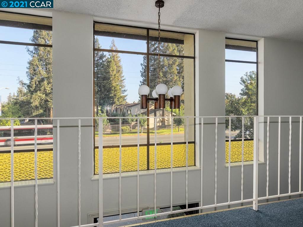 3330 Clayton Rd #B, CONCORD, California 94519, ,Comm Industrial For Lease,For Rent,Clayton Rd #B,40972307
