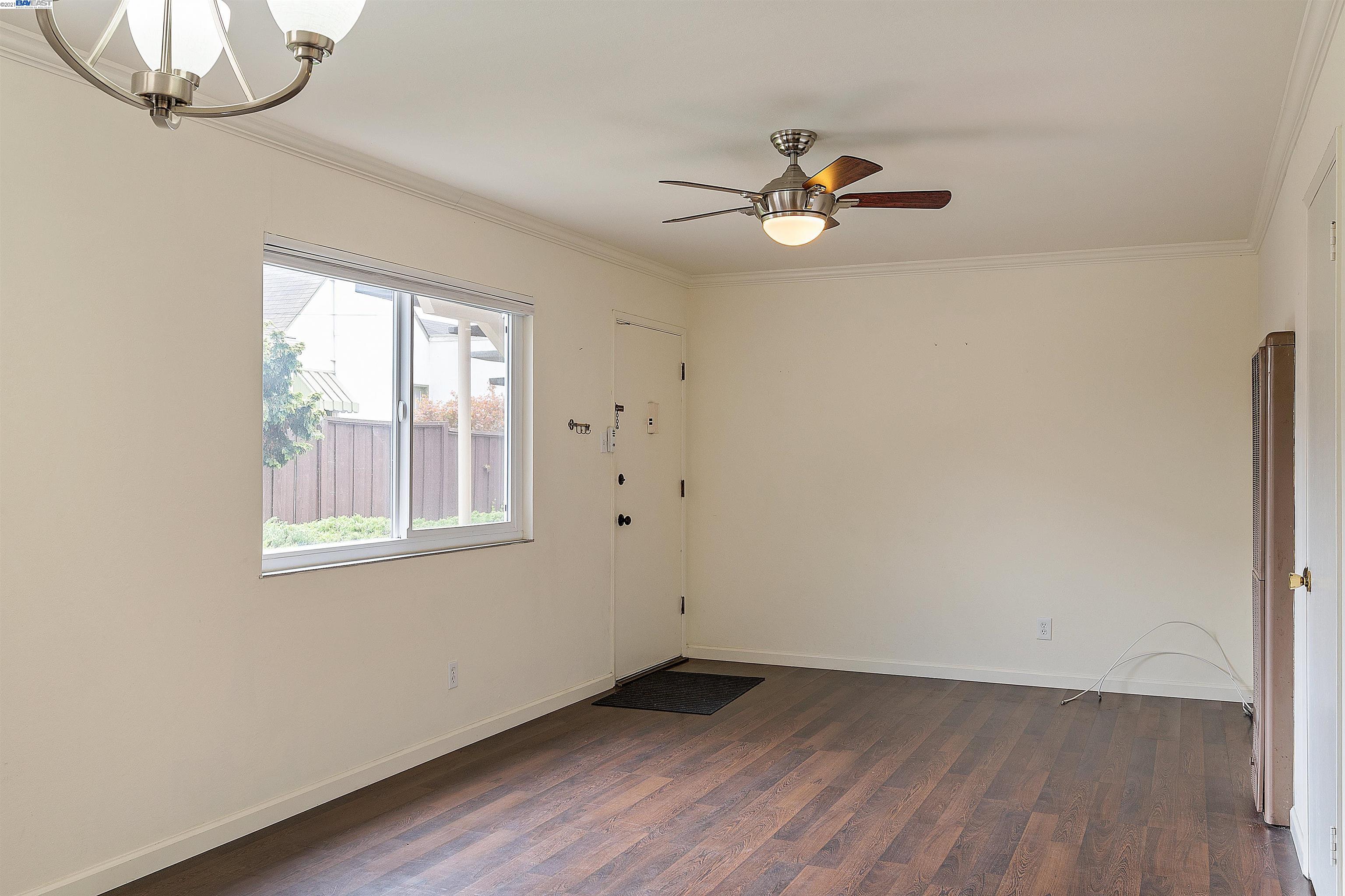 2233 Clinton Ave, ALAMEDA, California 94501, ,Comm Ri Multi-units 5+,For Sale,Clinton Ave,40972699