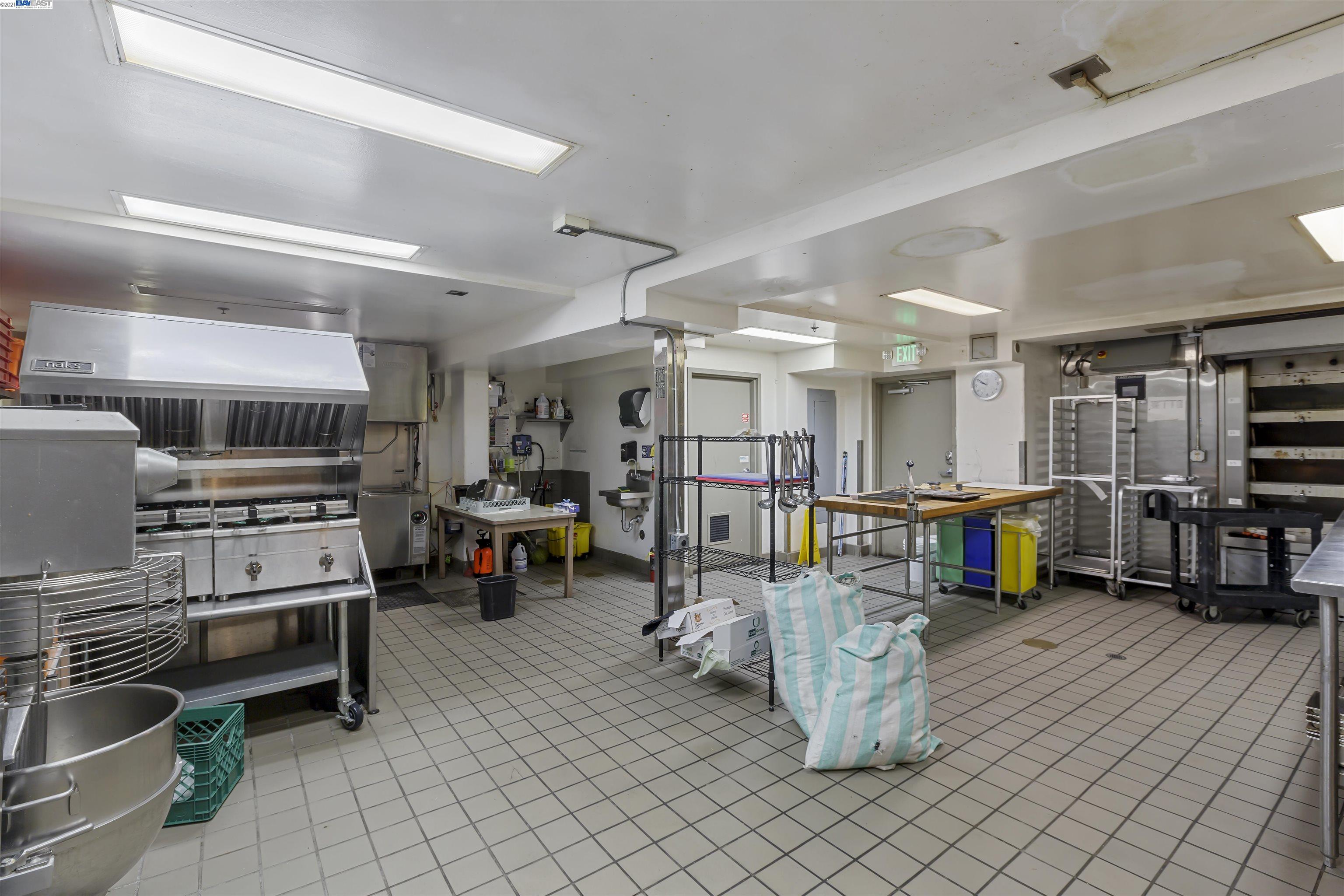 91 Shattuck Square, BERKELEY, California 94704, ,Comm Business Opportunity,For Sale,Shattuck Square,40972708