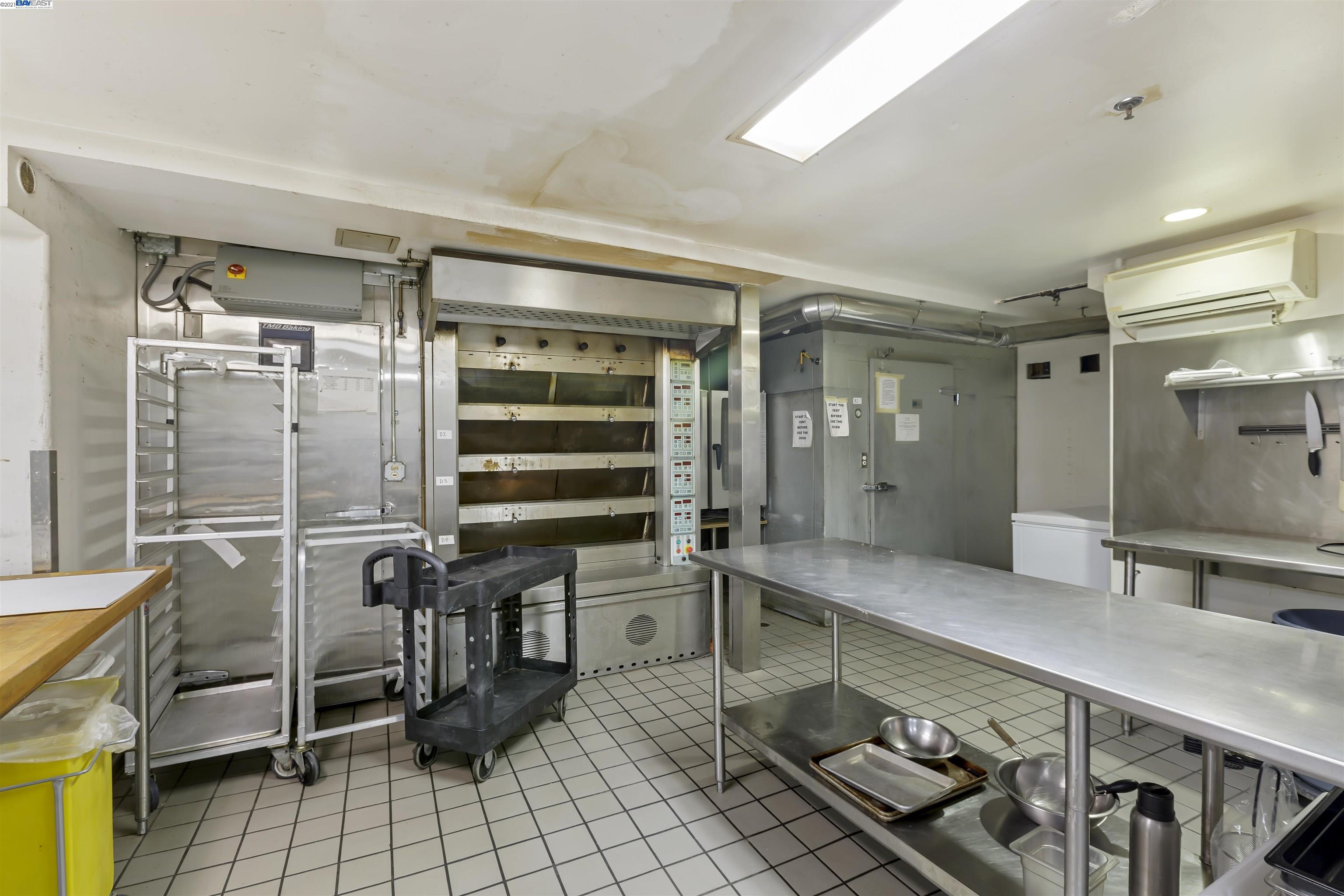 91 Shattuck Square, BERKELEY, California 94704, ,Comm Business Opportunity,For Sale,Shattuck Square,40972708
