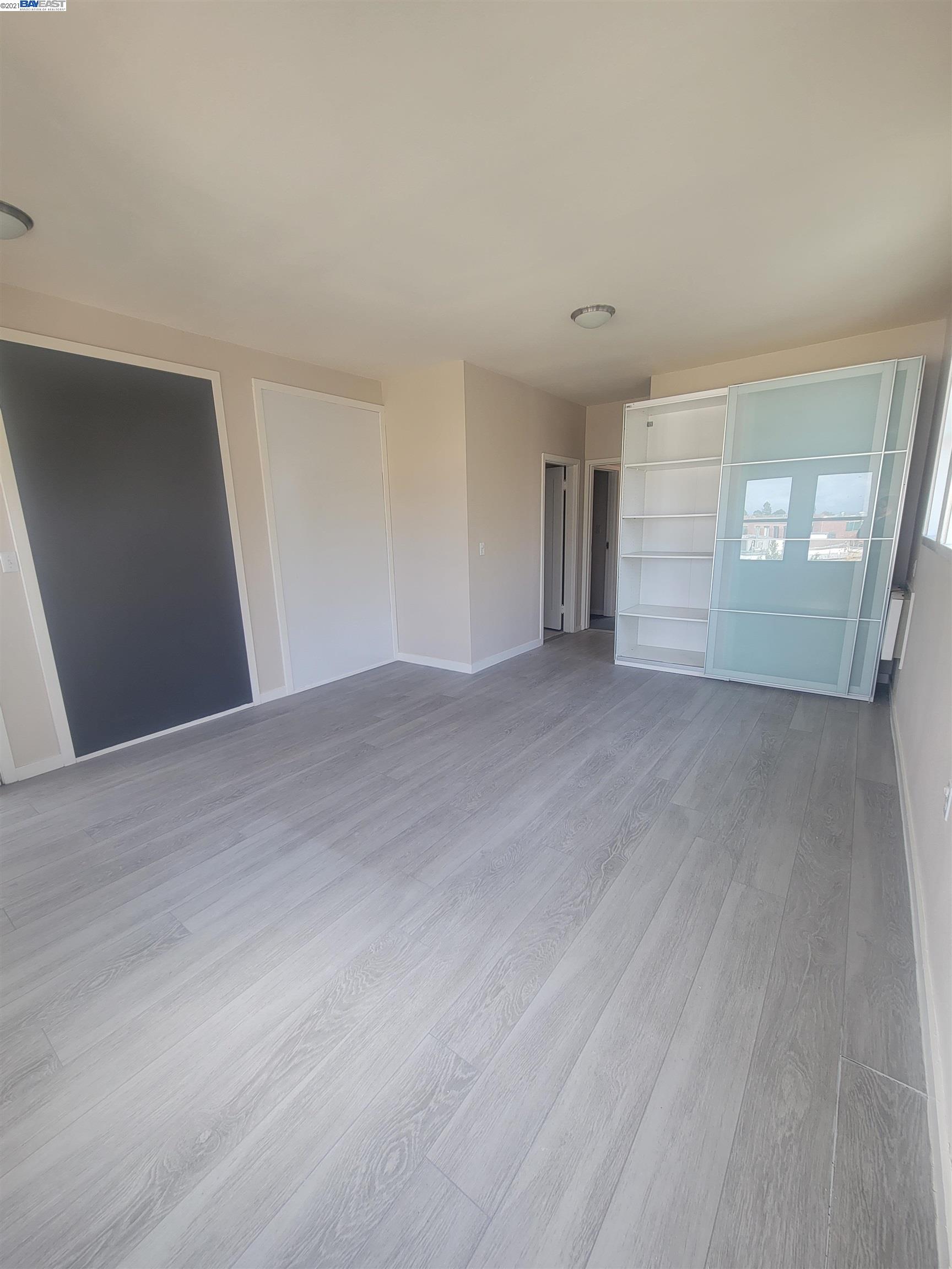 5263 Claremont, OAKLAND, California 94618-1032, ,Comm Industrial For Lease,For Rent,Claremont,40972887