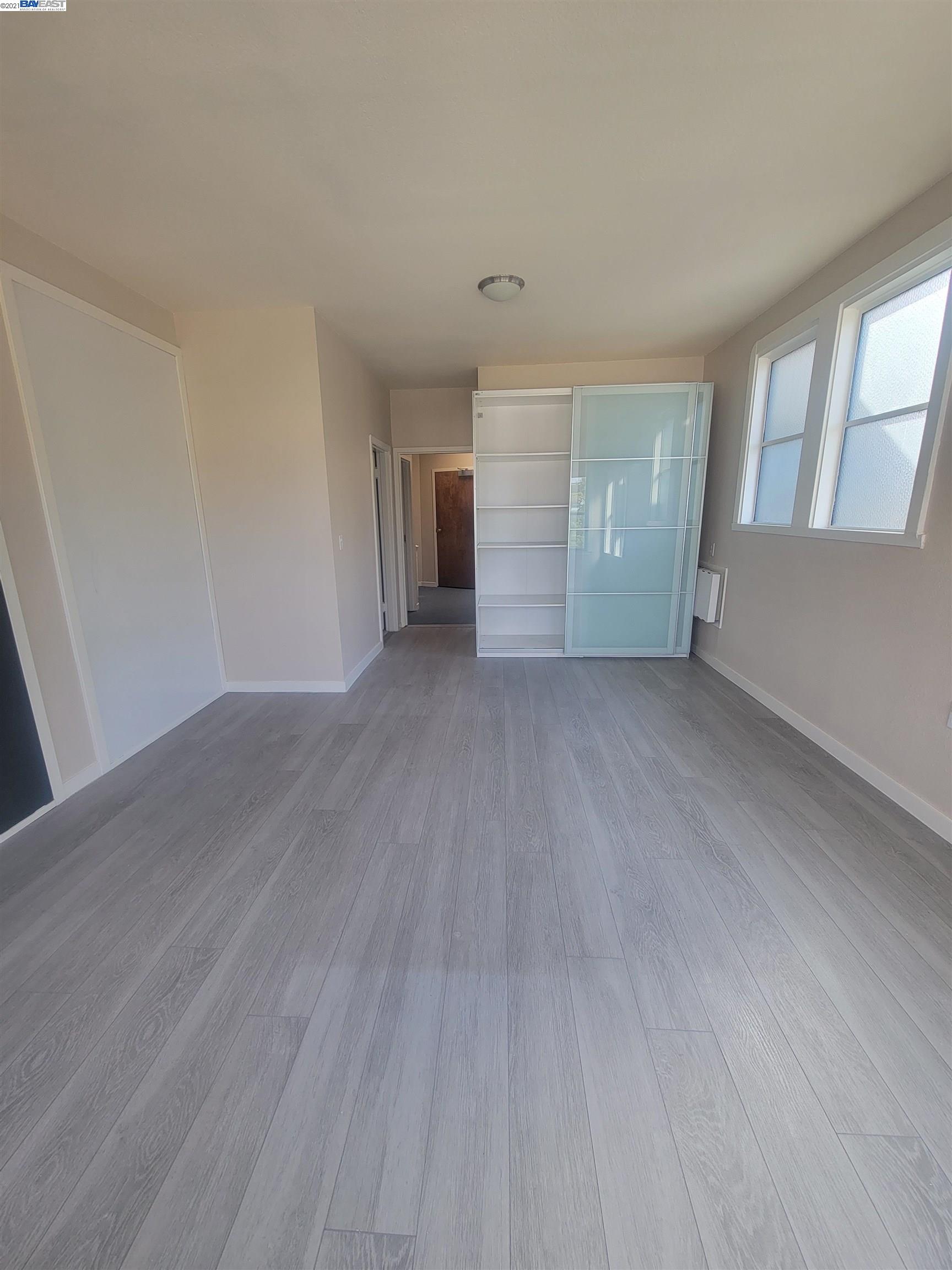5263 Claremont, OAKLAND, California 94618-1032, ,Comm Industrial For Lease,For Rent,Claremont,40972887