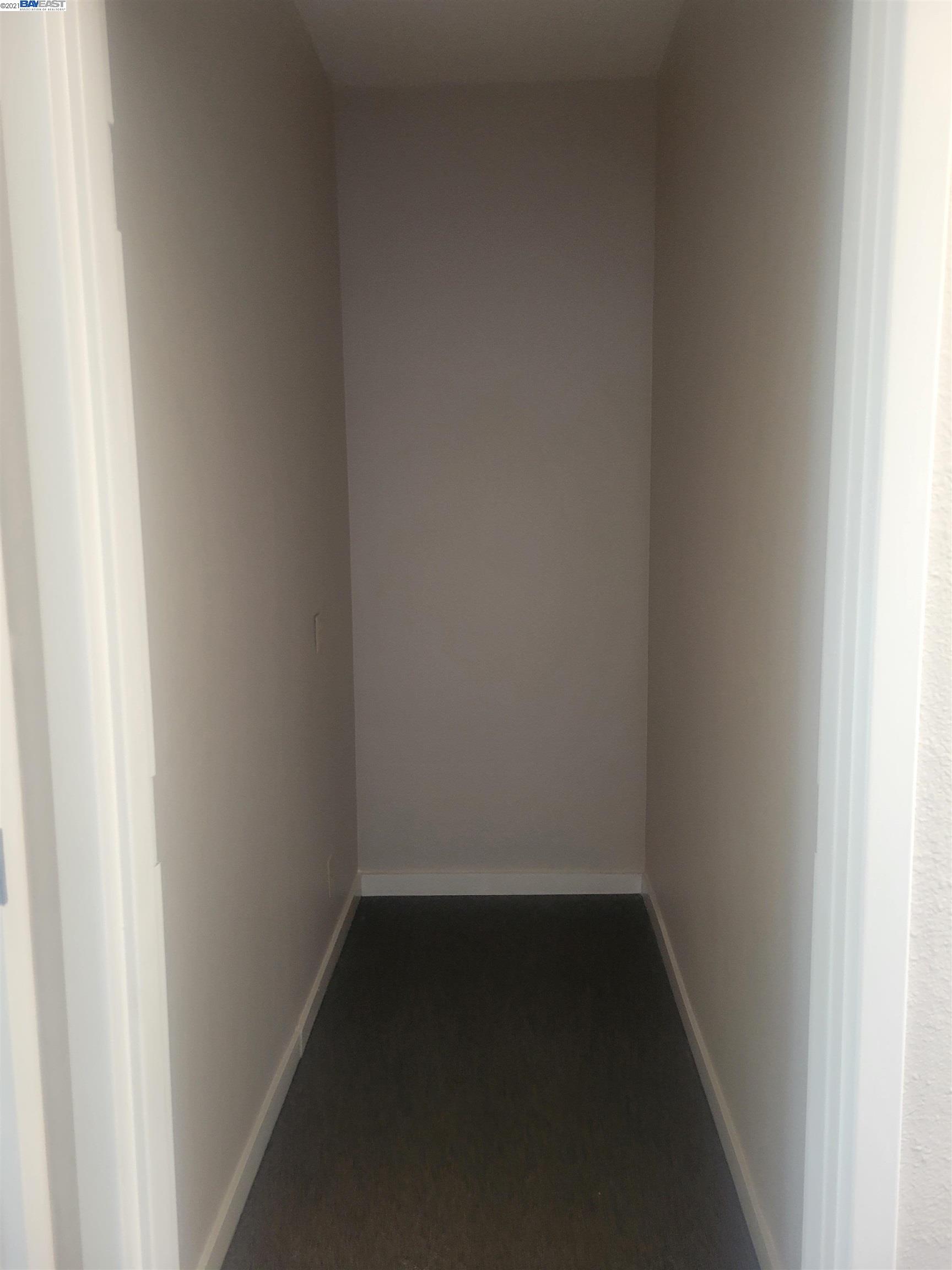 5263 Claremont, OAKLAND, California 94618-1032, ,Comm Industrial For Lease,For Rent,Claremont,40972887