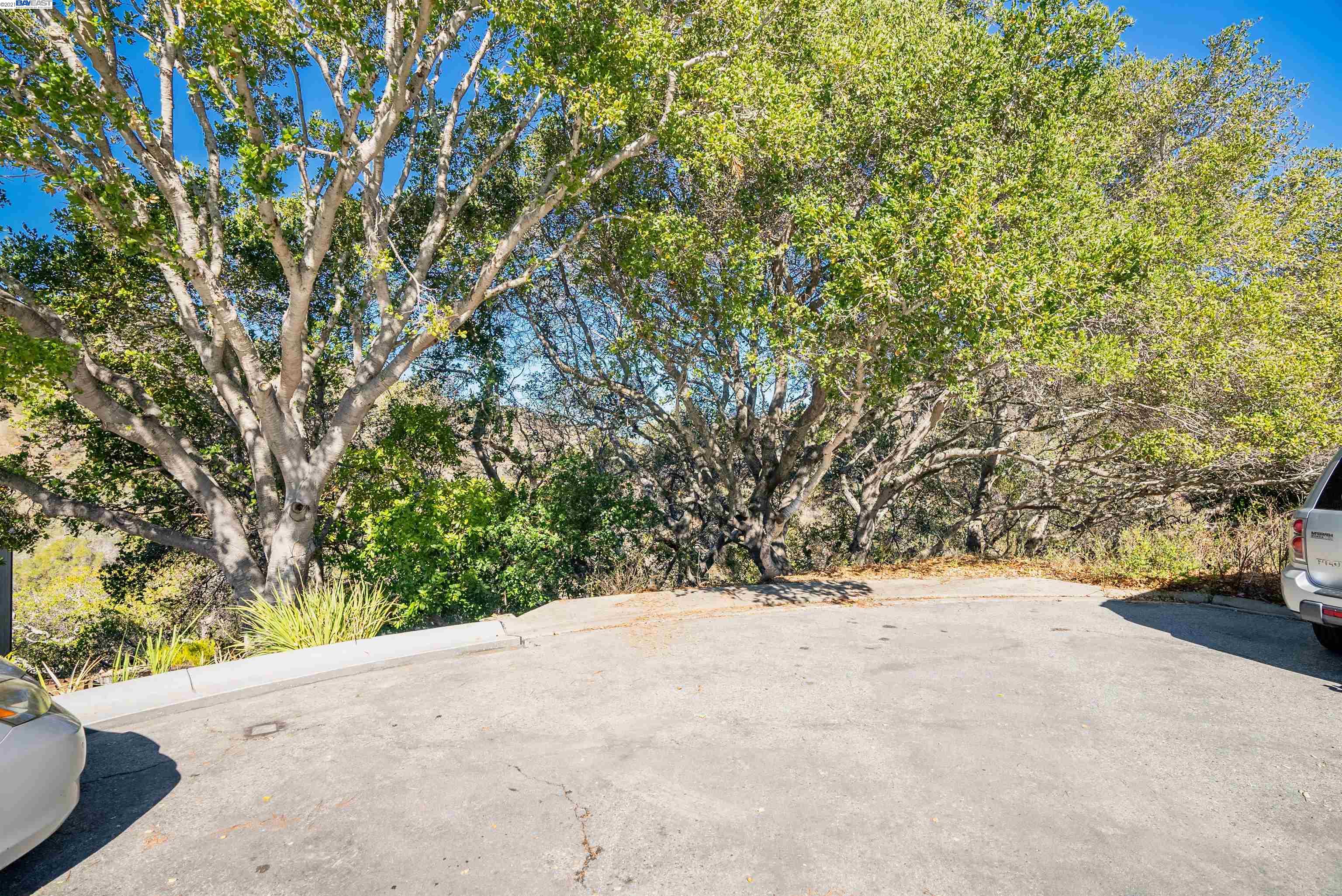 0 Alhambra Dr, BELMONT, California 94002, ,Lots And Land,For Sale,Alhambra Dr,40972892