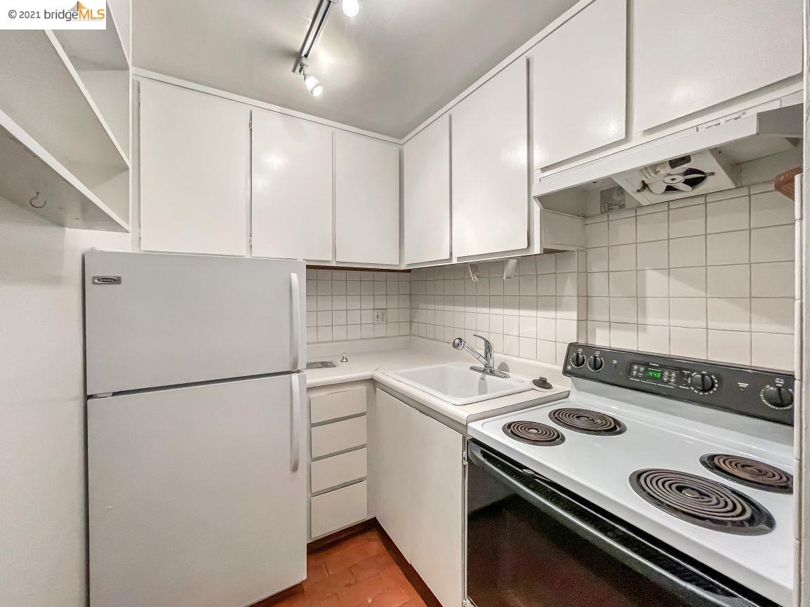 1876 Arch St, BERKELEY, California 94709, ,Comm Ri Multi-units 5+,For Sale,Arch St,40973276
