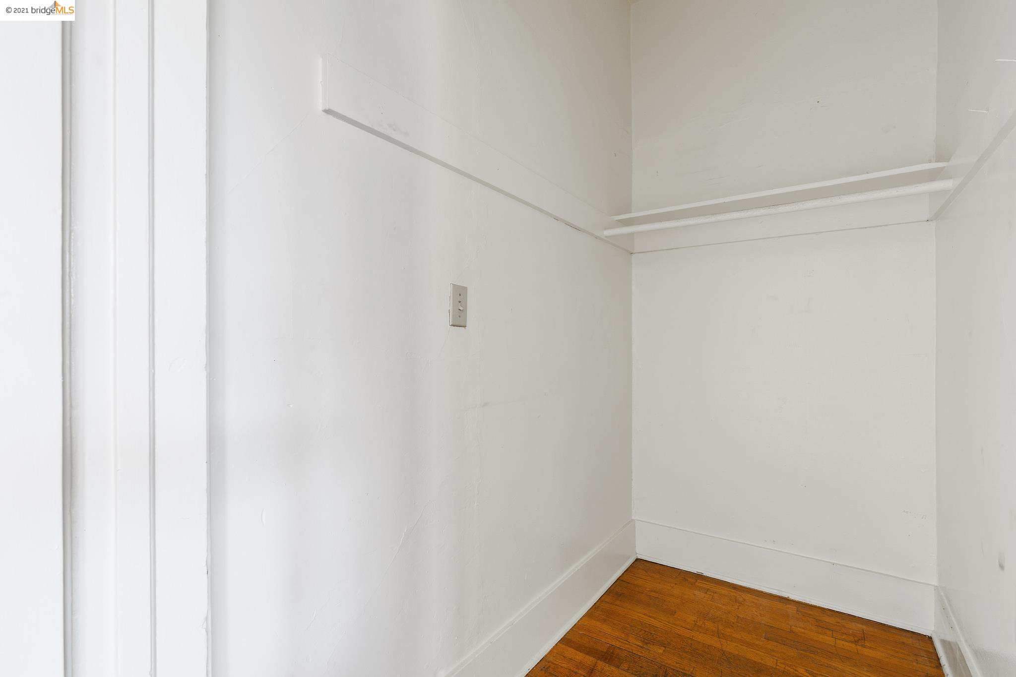 64 9Th St, SAN JOSE, California 95112, ,Comm Ri Multi-units 5+,For Sale,9Th St,40973764